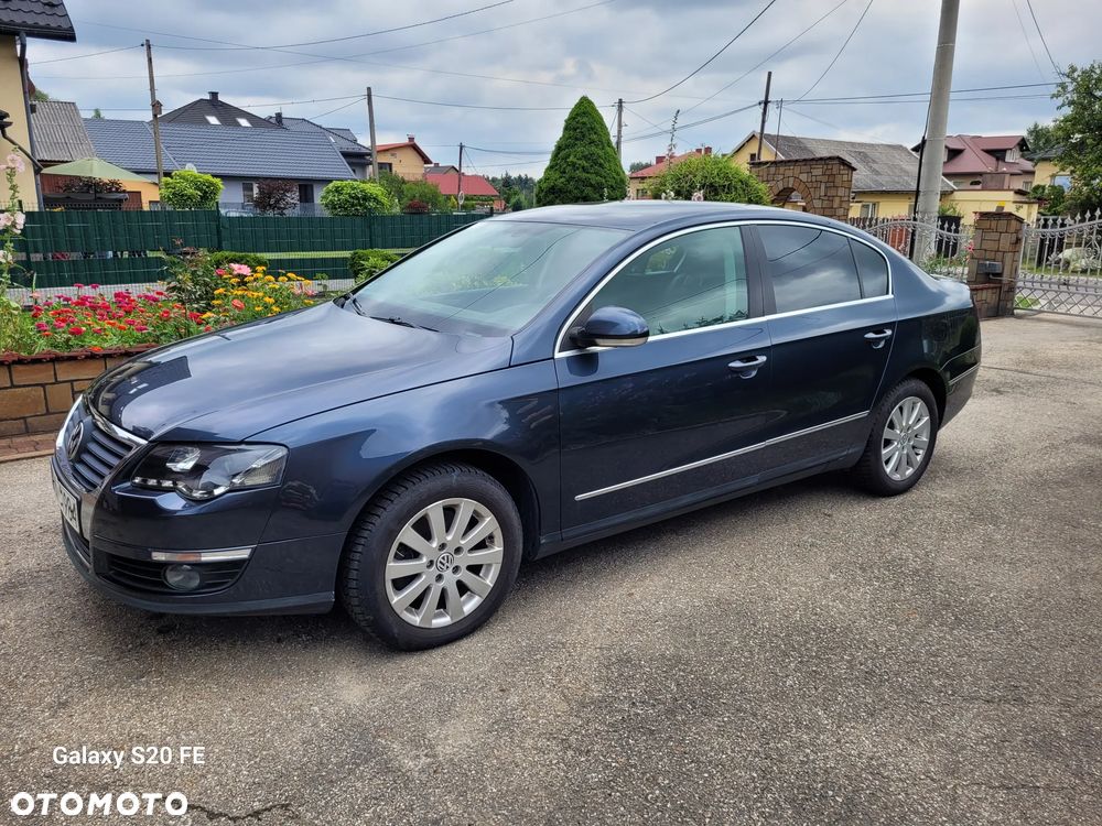 Volkswagen Passat 2.0 TDI Trendline - 6