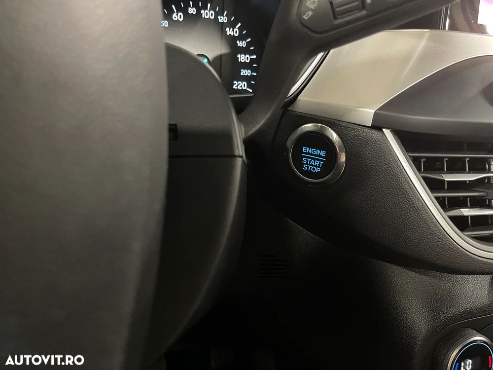 Ford Focus 1.0 EcoBoost Connected - 24