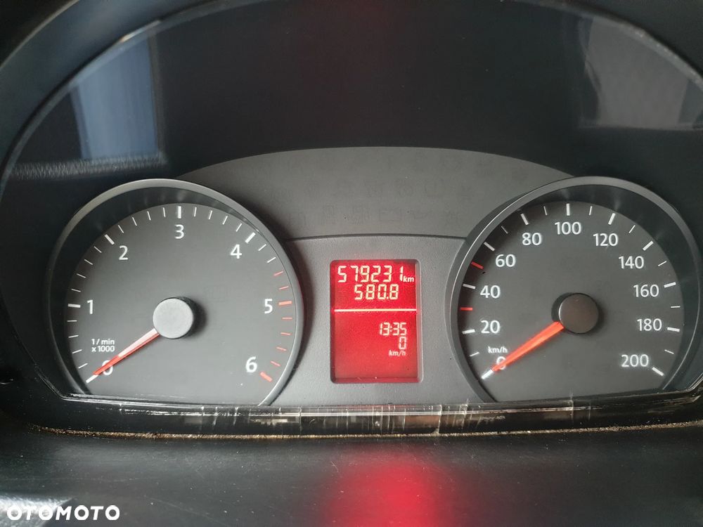 Volkswagen CRAFTER - 12
