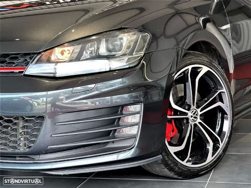 VW Golf - 21