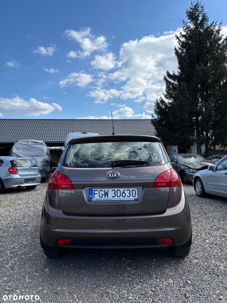 Kia Venga 1.4 CVVT Dream Team Edition - 5