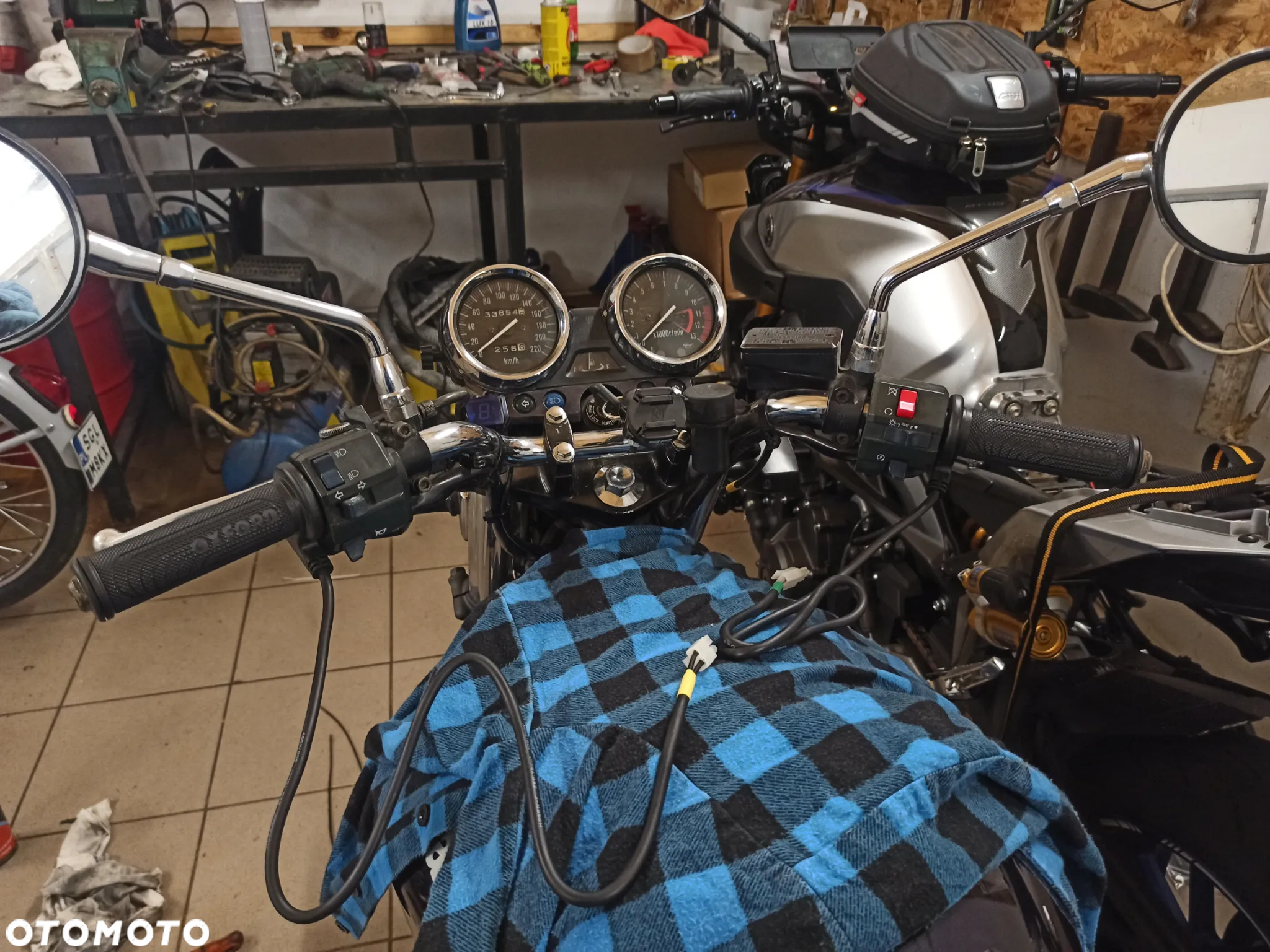 Kawasaki ER - 13
