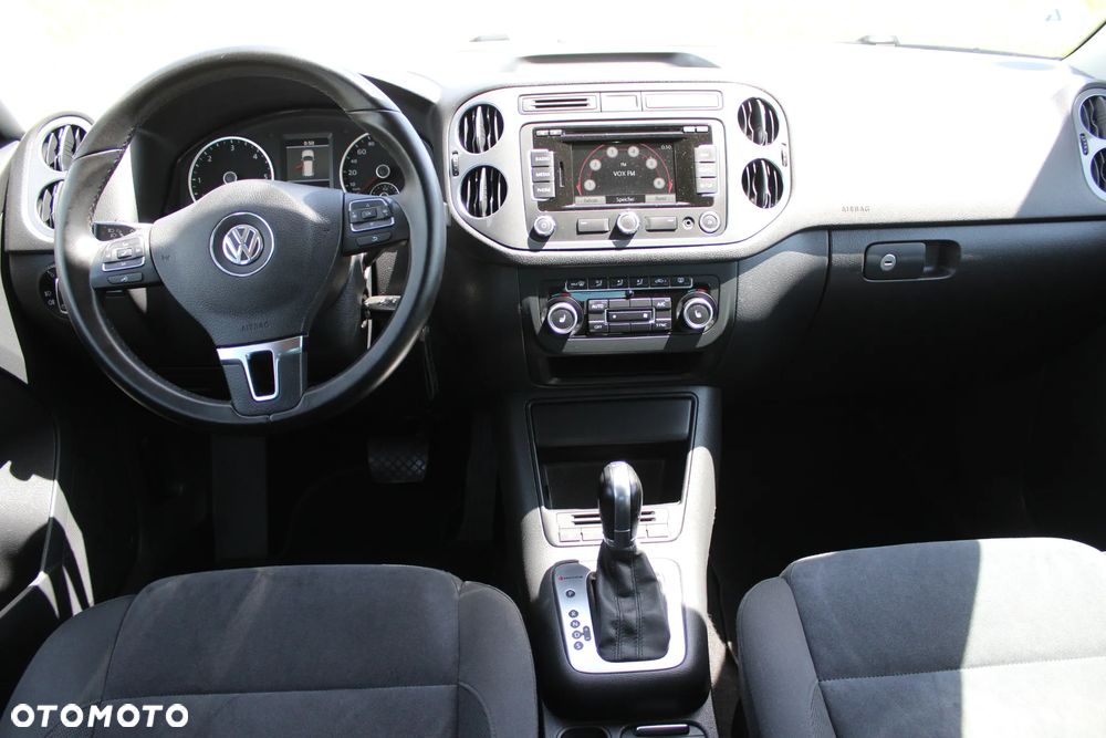 Volkswagen Tiguan 2.0 TDI 4Mot Perfectline R-Style DSG - 26