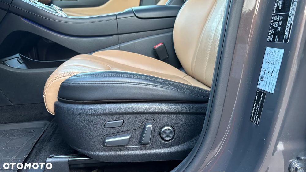 Hyundai Santa Fe 1.6 T-GDI HEV Platinum 4WD - 35