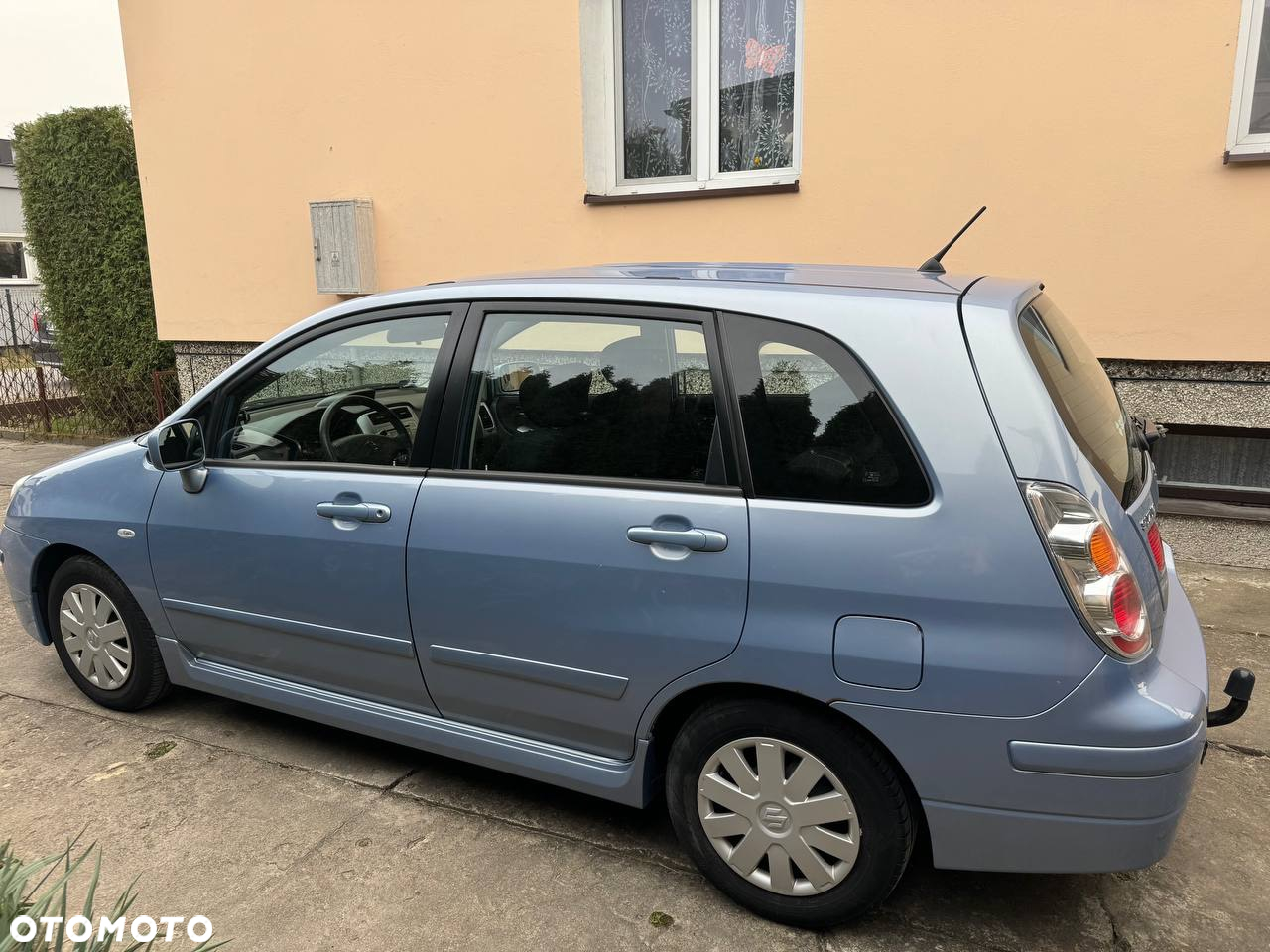 Suzuki Liana 1.6 - 4