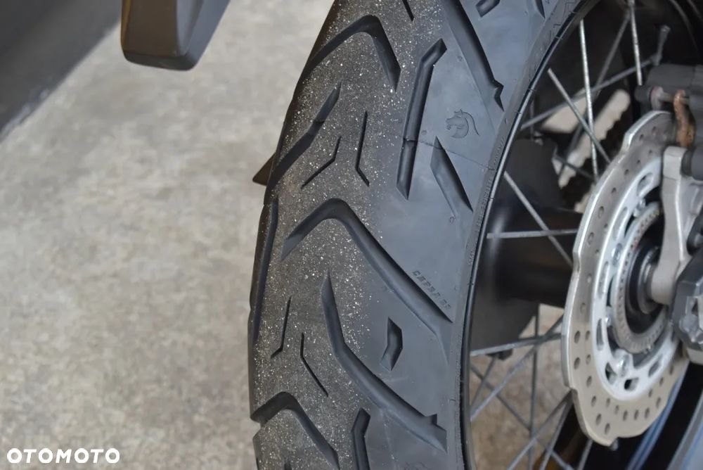 Honda CRF - 33
