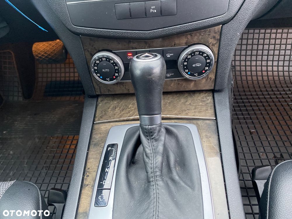 Mercedes-Benz Klasa C - 35