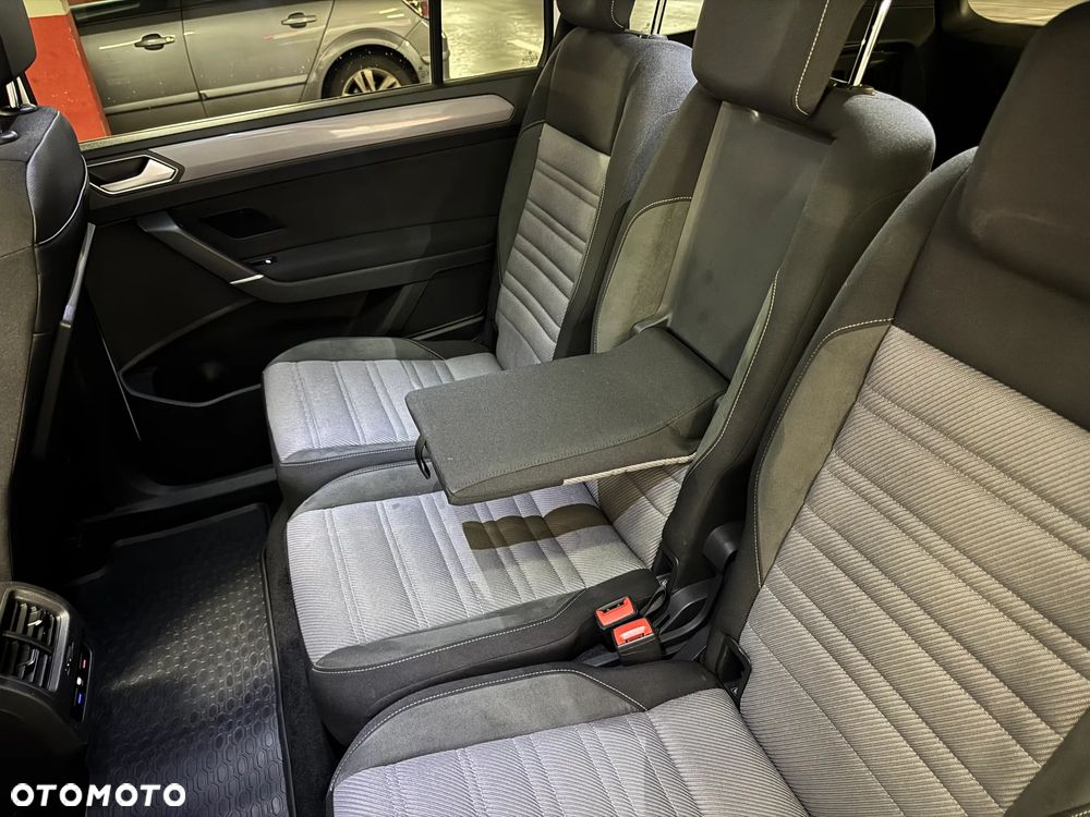 Volkswagen Touran 1.5 TSI EVO Comfortline DSG - 37