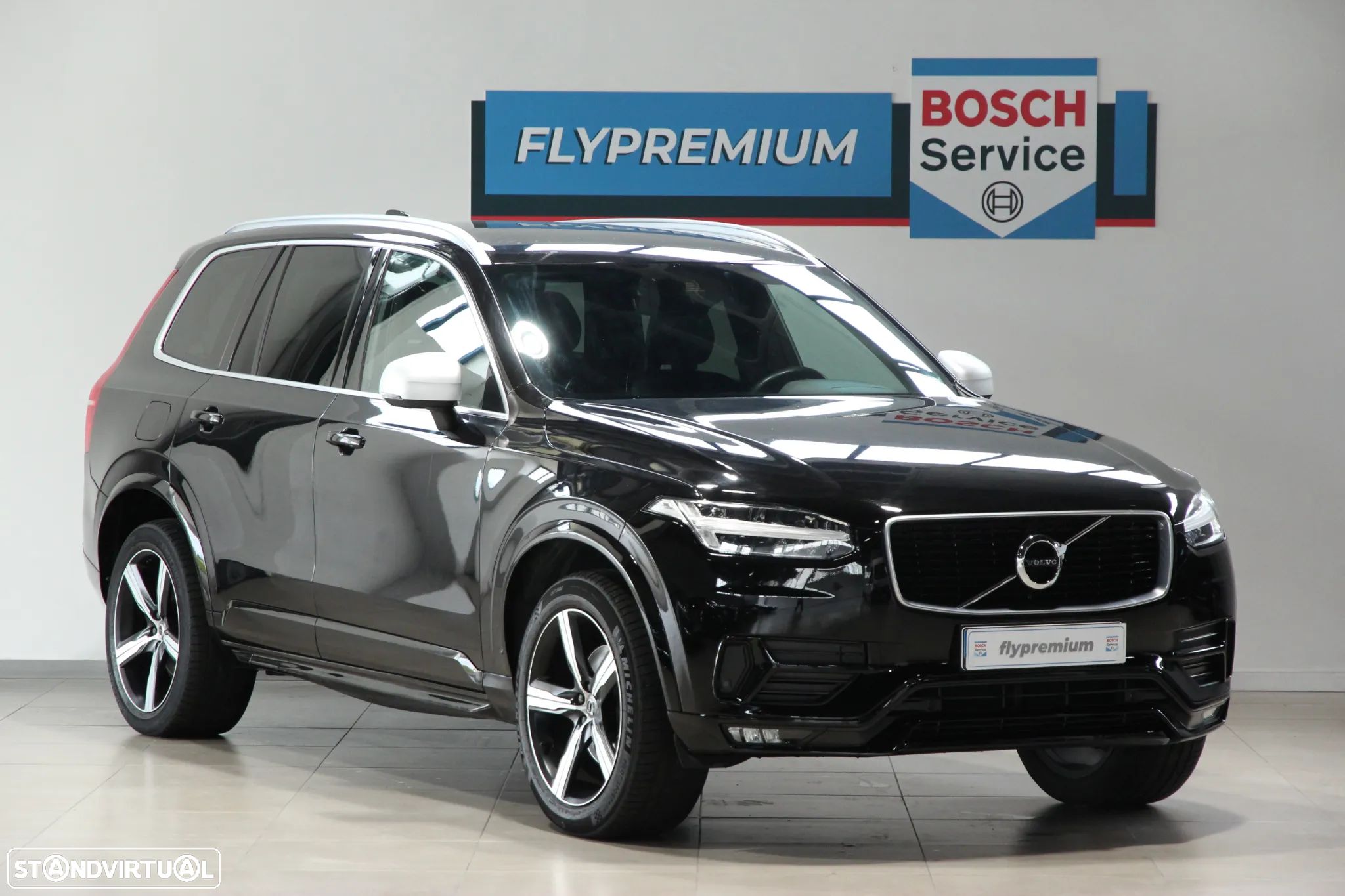 Volvo XC 90 2.0 D4 R-Design - 1
