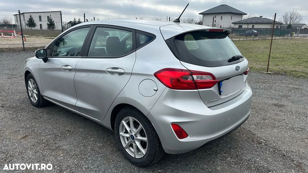 Ford Fiesta 1.1 COOL&CONNECT - 2