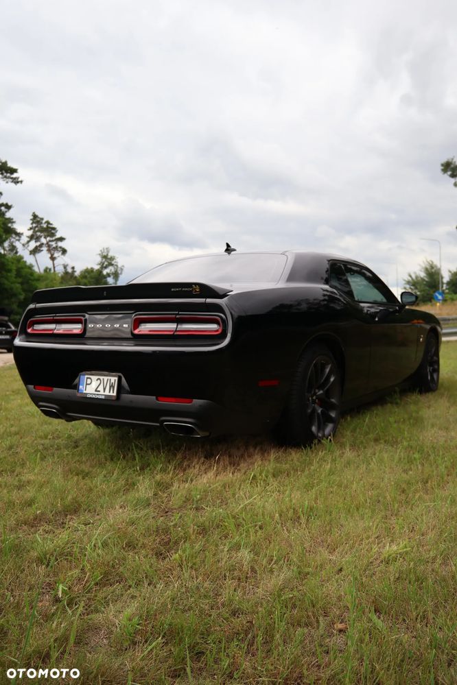 Dodge Challenger Automatik R/T Plus Scat Pack - 13