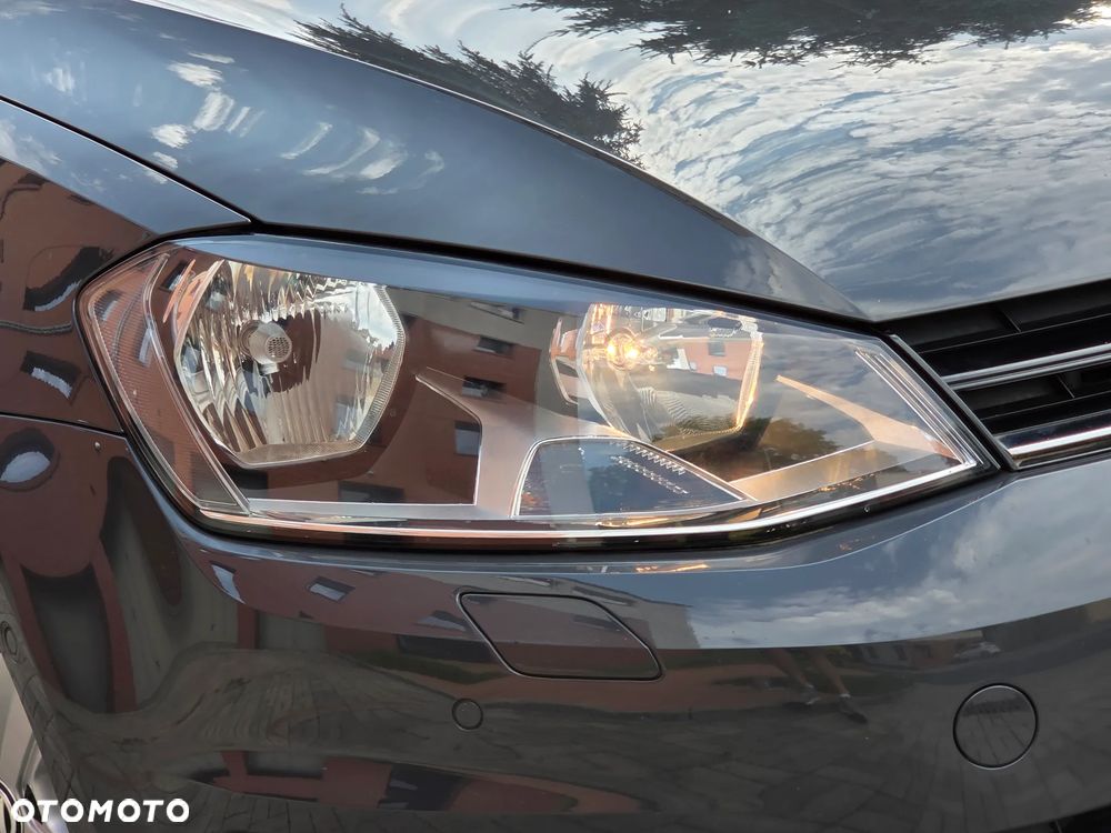 Volkswagen Golf 1.6 TDI BlueMotion Technology Cup - 14