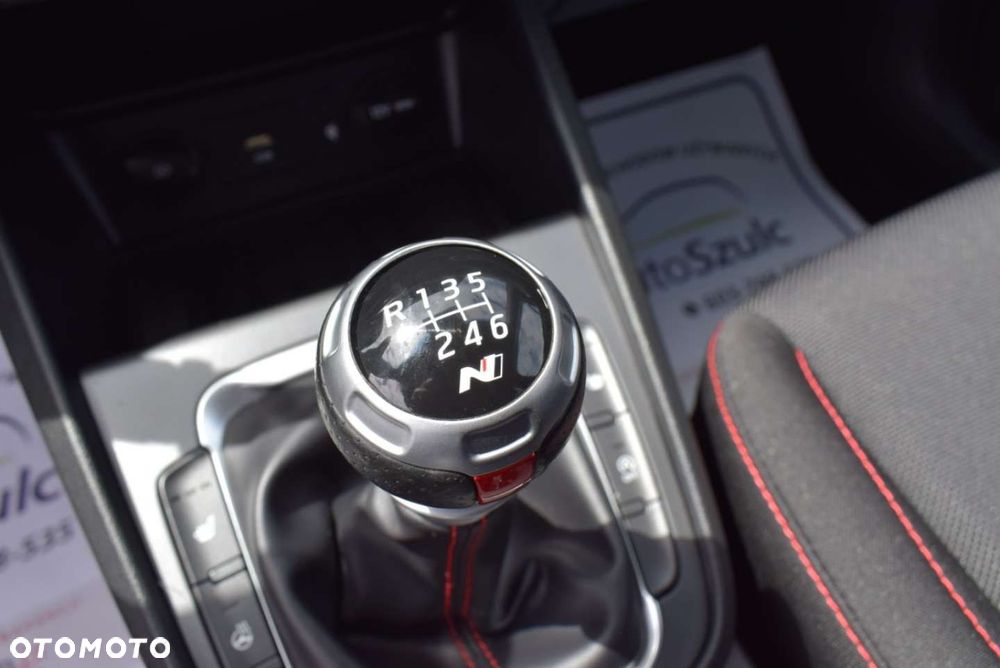 Hyundai Kona - 37