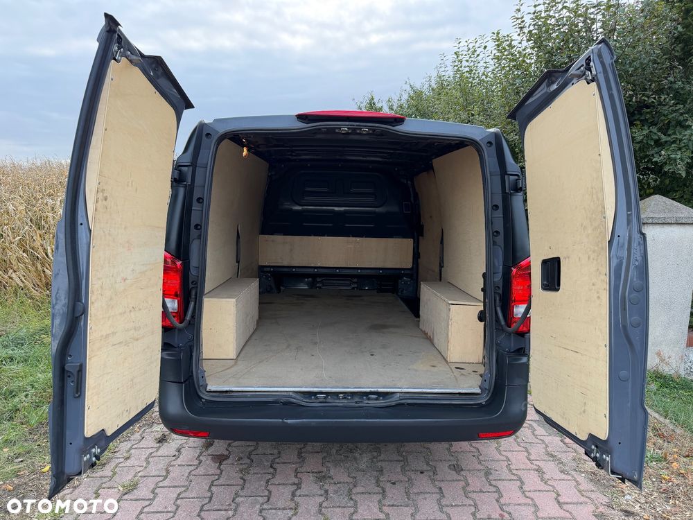 Mercedes-Benz Vito - 19