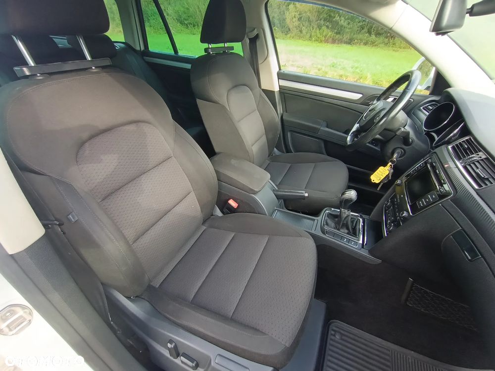 Skoda Superb 1.6 TDI GreenLine - 7
