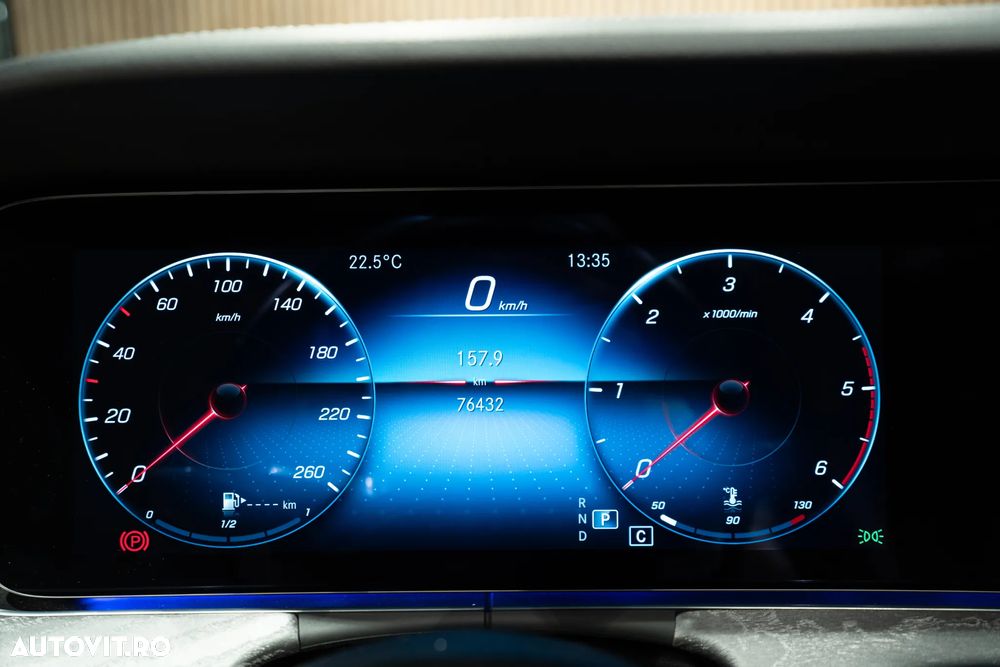 Mercedes-Benz E 220 d 9G-TRONIC AMG Line - 32