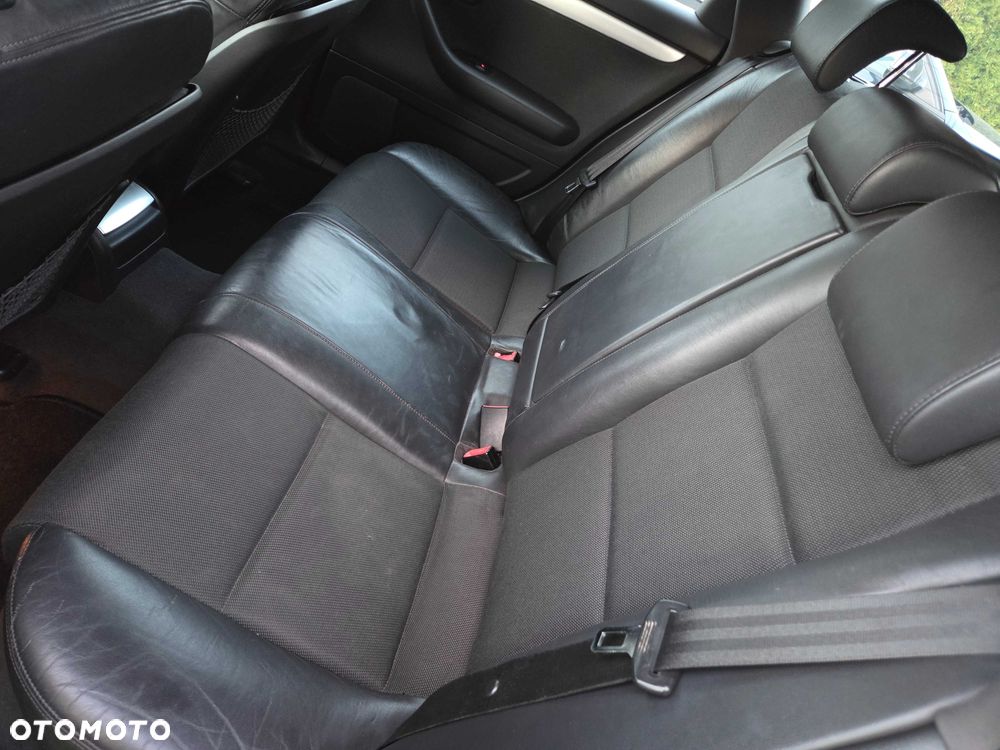 Audi A4 Avant - 6