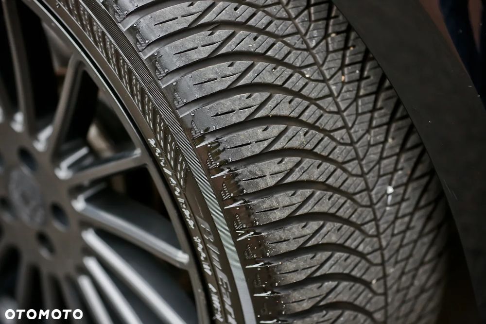 Jaguar F-Pace - 8