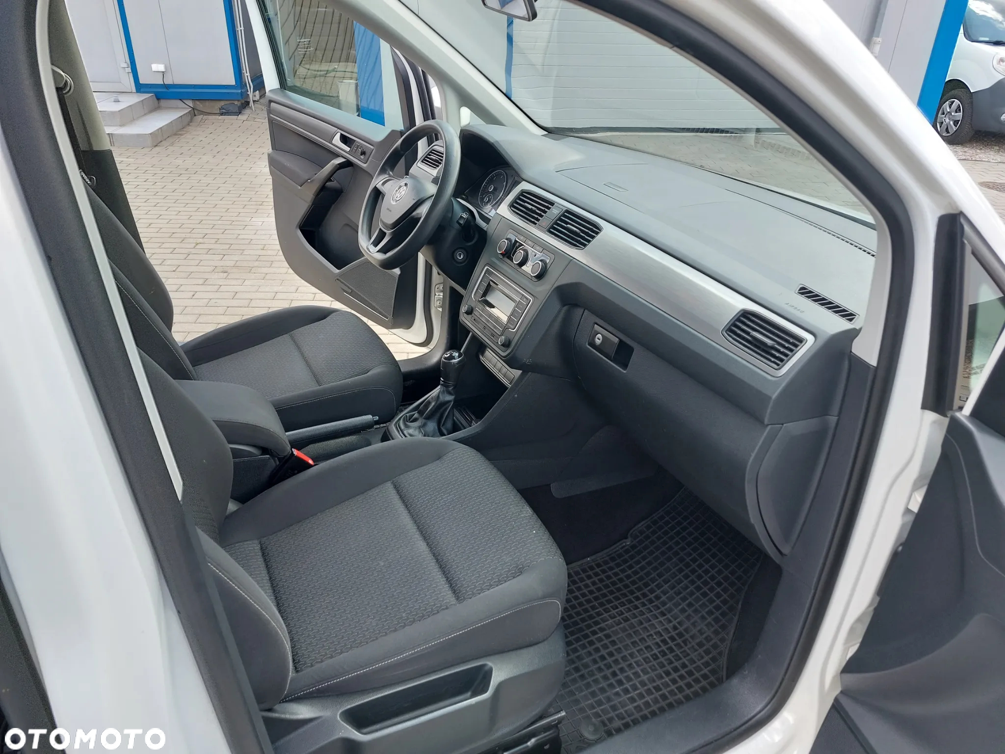 Volkswagen Caddy Maxi 2.0 TDI Trendline - 18
