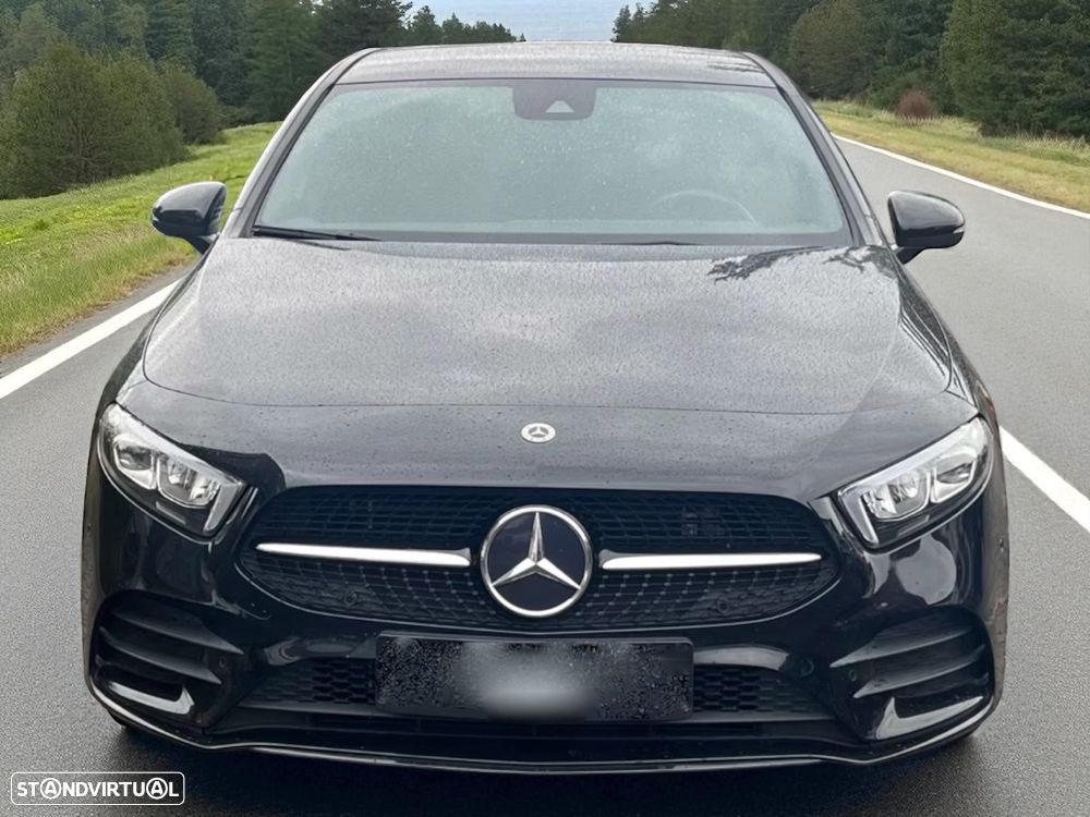 Mercedes-Benz A 250 e AMG Line - 2