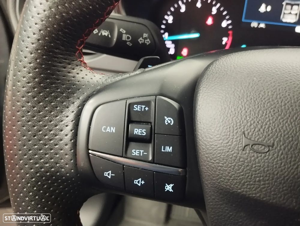 Ford Focus 1.0 EcoBoost ST-Line Aut. - 18