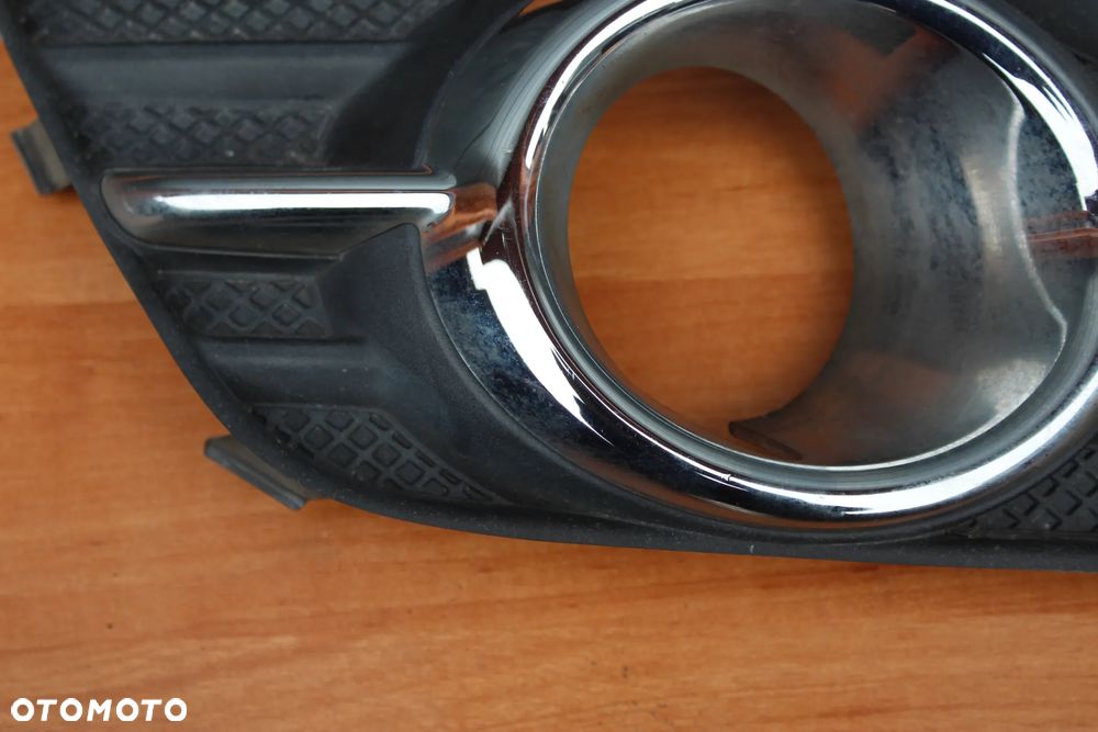 KRATKA RAMKA HALOGENU ZDERZAKA LEWA LEWY PRZÓD CHROM OPEL MOKKA 95470234 - 3