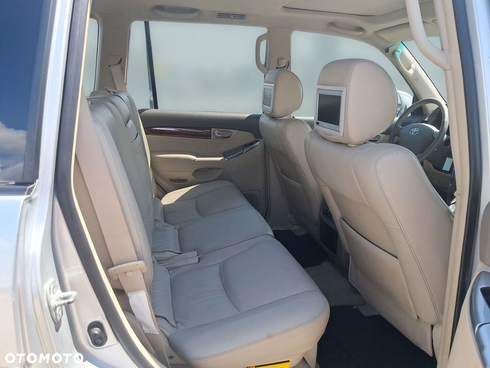 Toyota Land Cruiser 3.0 D Luna - 11