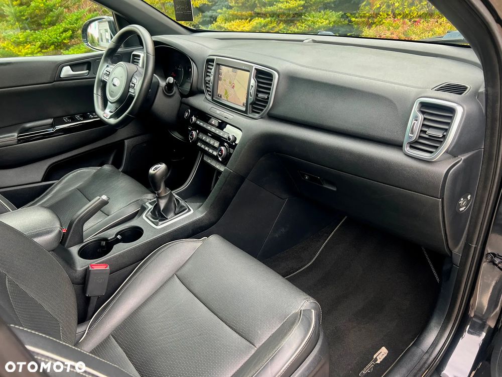 Kia Sportage 2,0 CRDI AWD GT Line - 6