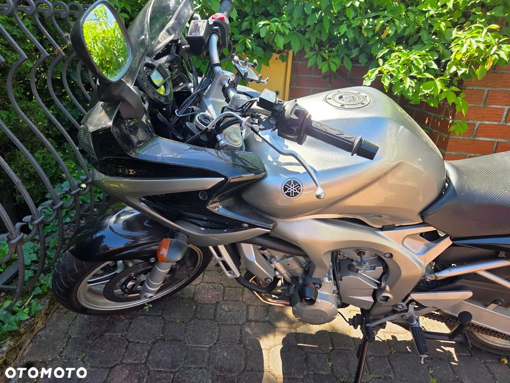 Yamaha FZ6 - 5