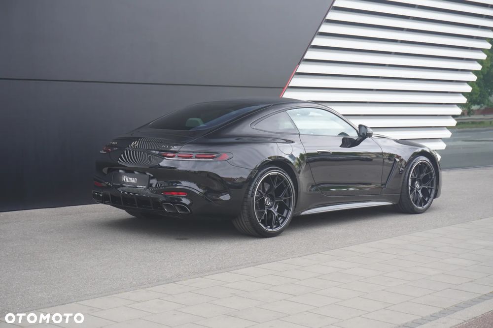 Mercedes-Benz AMG GT - 8