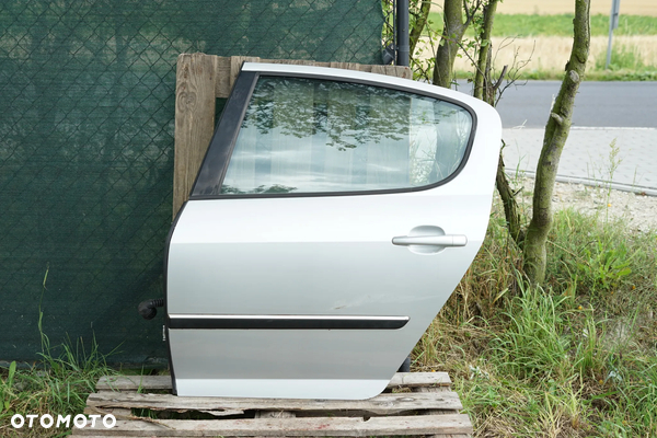 Drzwi tył tylne lewe Peugeot 407 Sedan EZRC