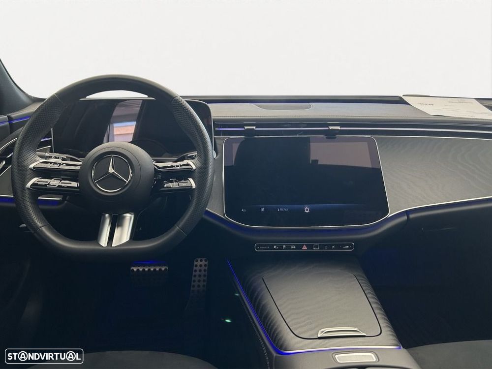 Mercedes-Benz E 300 - 12