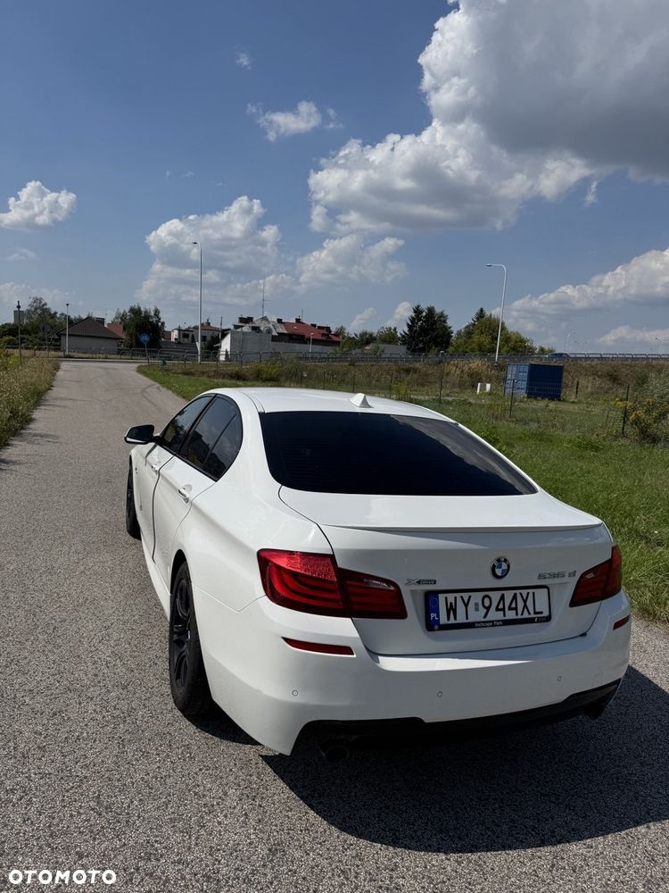 BMW Seria 5 535d xDrive - 4