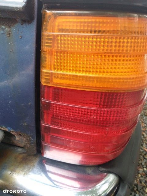 Mercedes Benz W123 kombi lampa prawy tył 1238201864 oryginał - 2