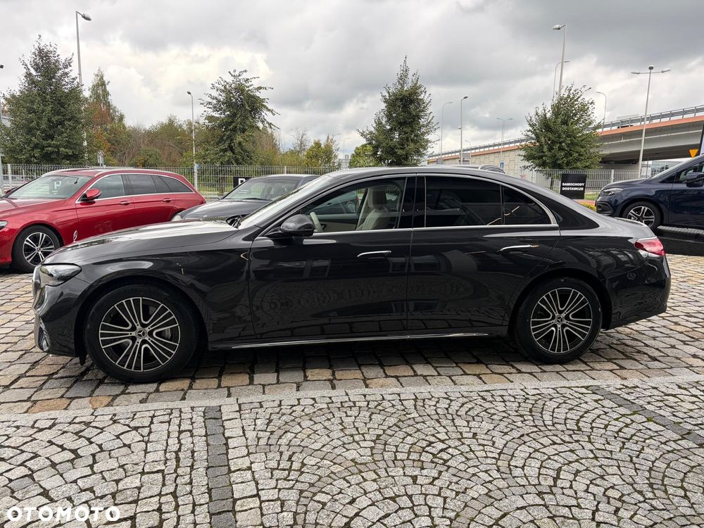 Mercedes-Benz Klasa E 220 d mHEV 4-Matic Exclusive 9G-Tronic - 7