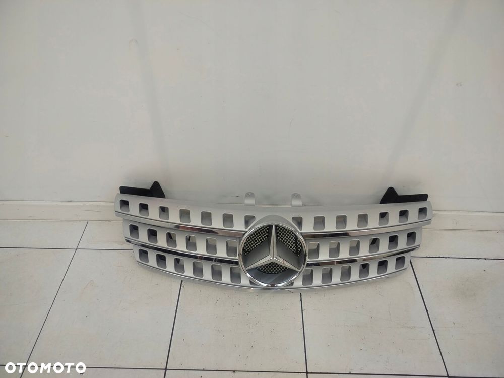 mercedes w164 05r- grill atrapa chłodnicy a1648880241 - 1