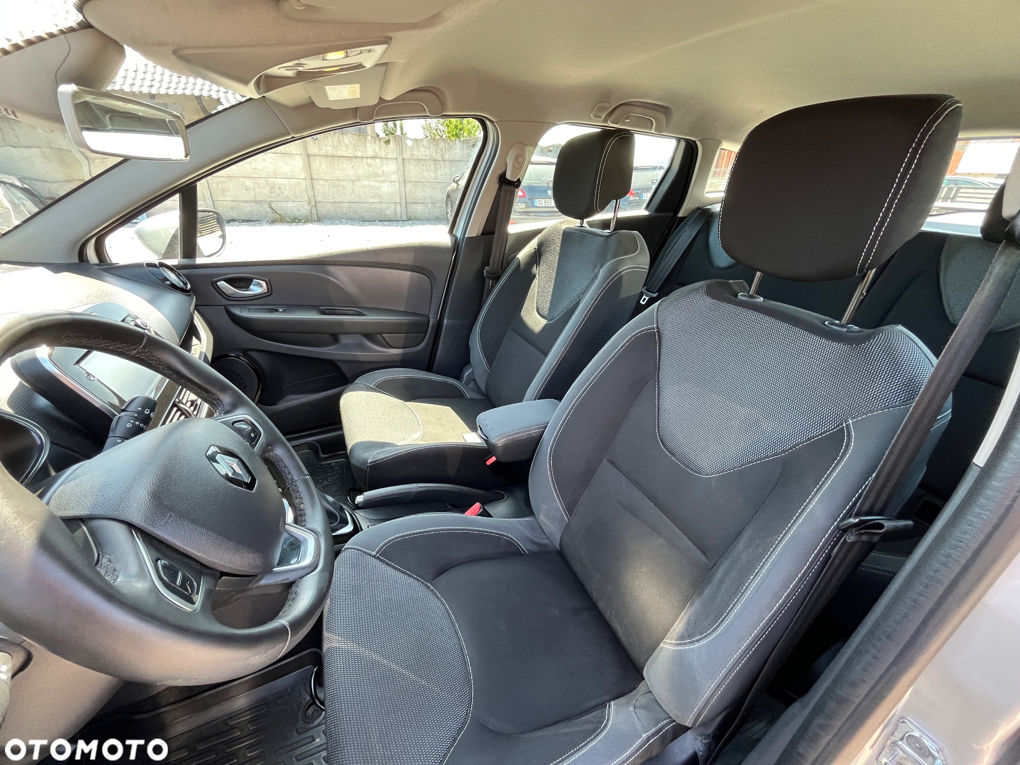 Renault Clio Grandtour Energy dCi 90 EDC Business - 14
