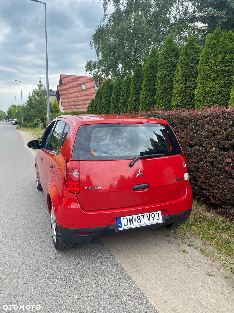 Mitsubishi Colt 1.3 Intense - 2