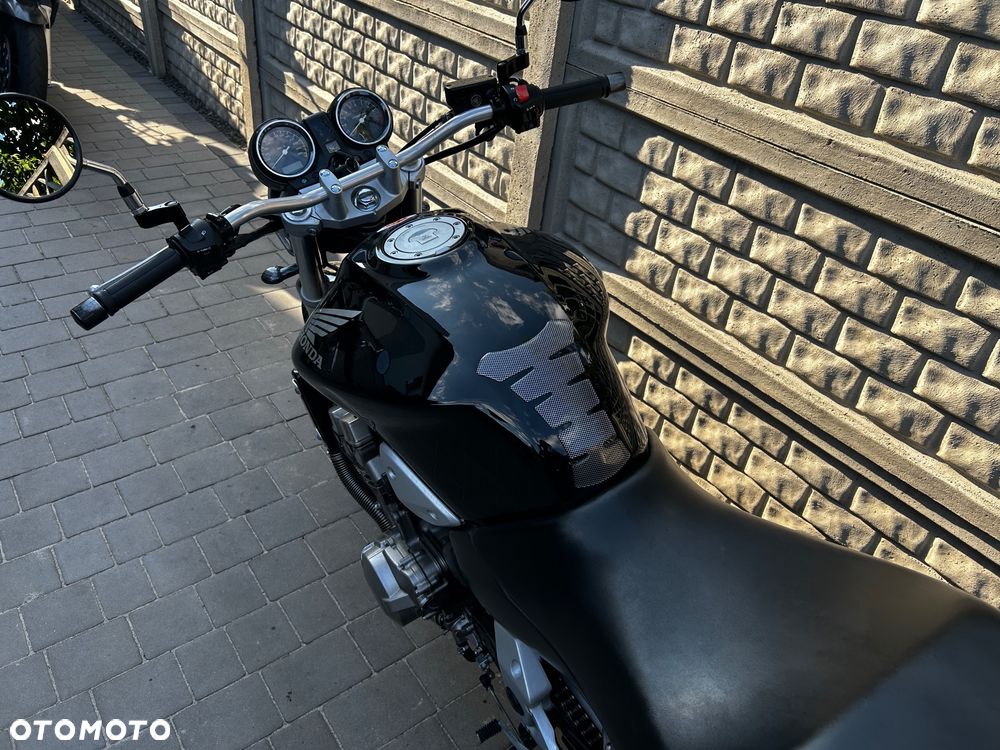Honda Hornet - 10