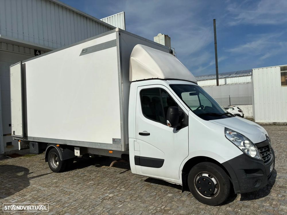 Renault Master - 1