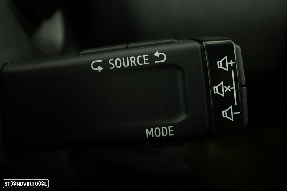 Renault Clio 1.0 TCe Evolution Bi-Fuel - 19