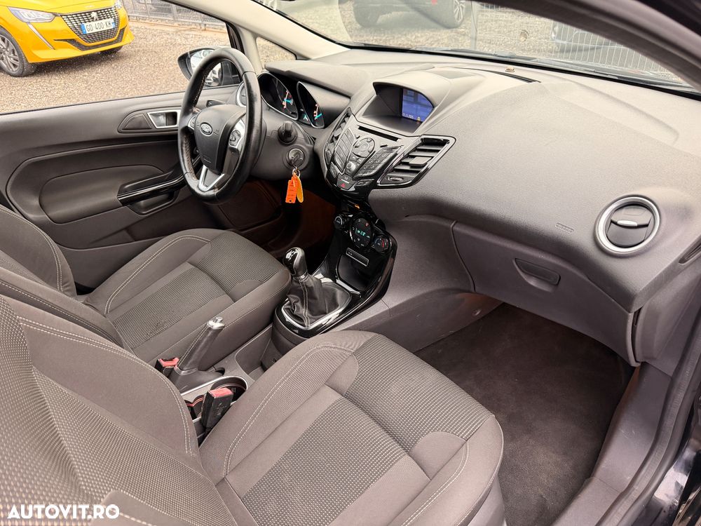 Ford Fiesta - 8