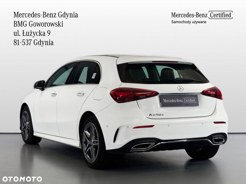 Mercedes-Benz Klasa A 250 e PHEV AMG Line 8G-DCT - 4