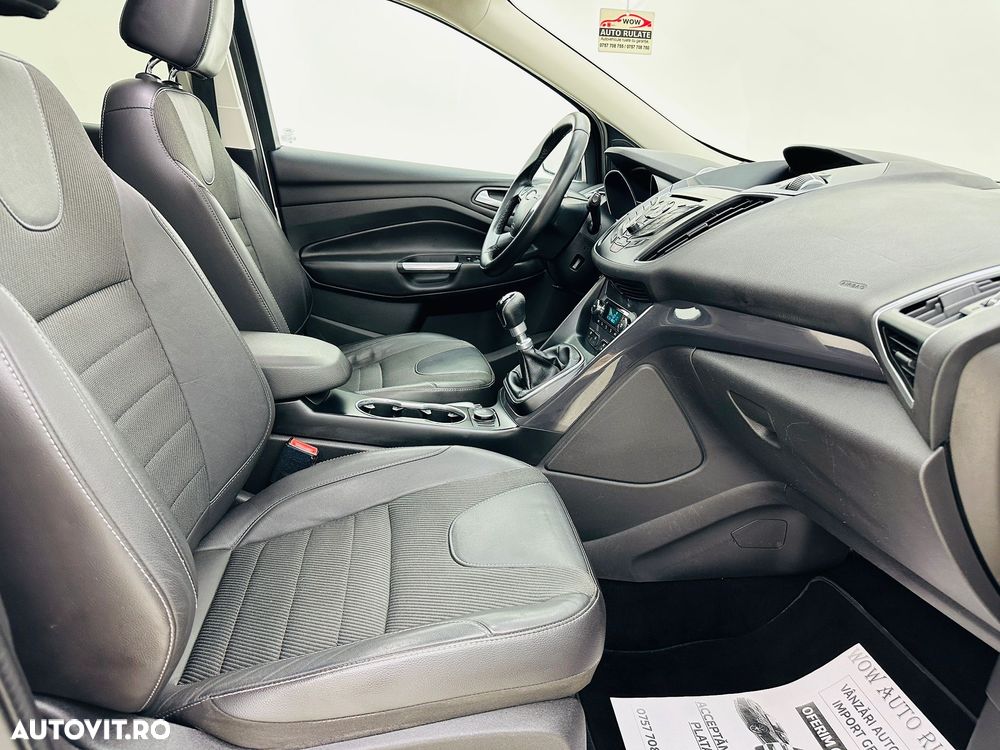 Ford Kuga - 19