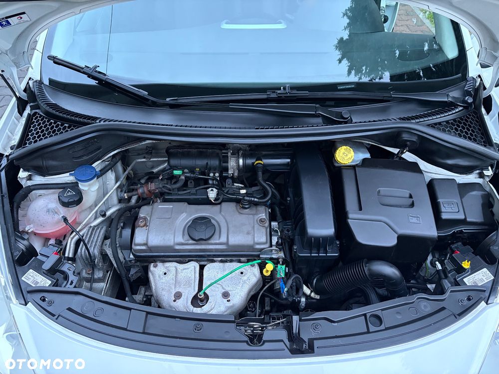 Peugeot 207 75 Millesim 200 - 30