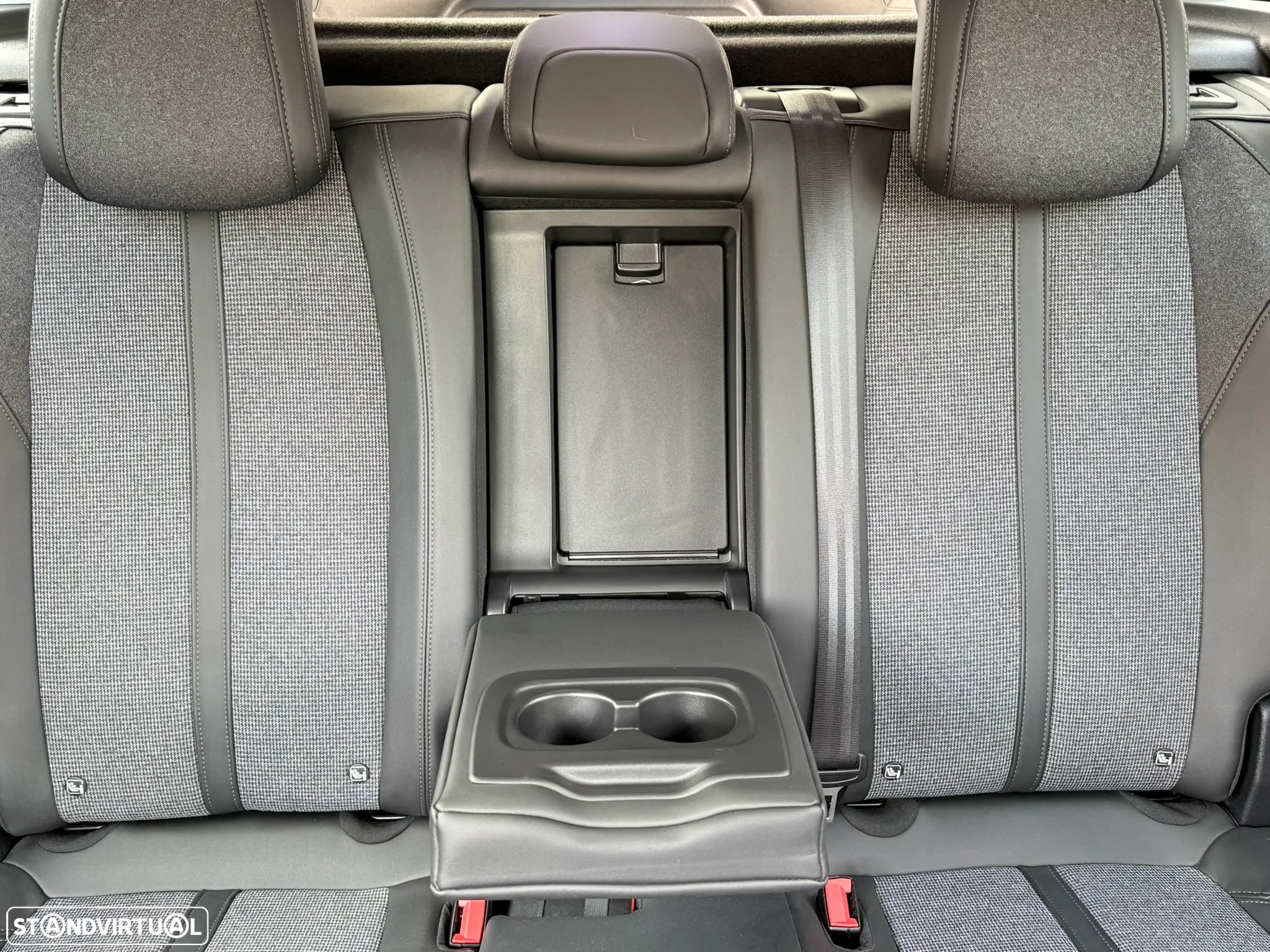 Peugeot 3008 1.5 BlueHDi Allure - 39