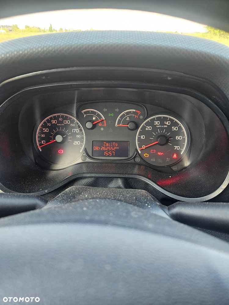 Fiat DOBLO - 13