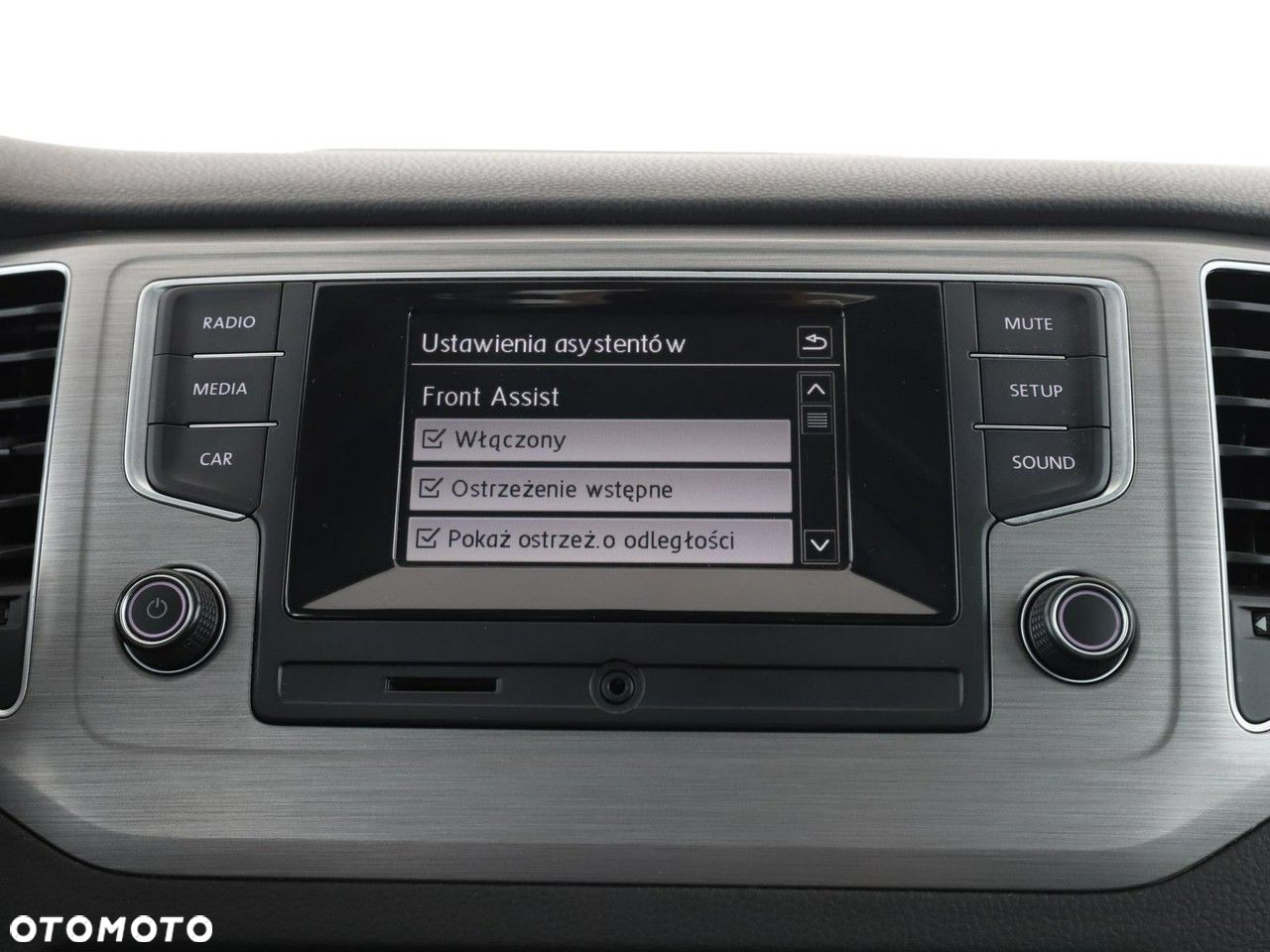 Volkswagen Golf Sportsvan 1.6 TDI BlueMotion Comfortline - 21