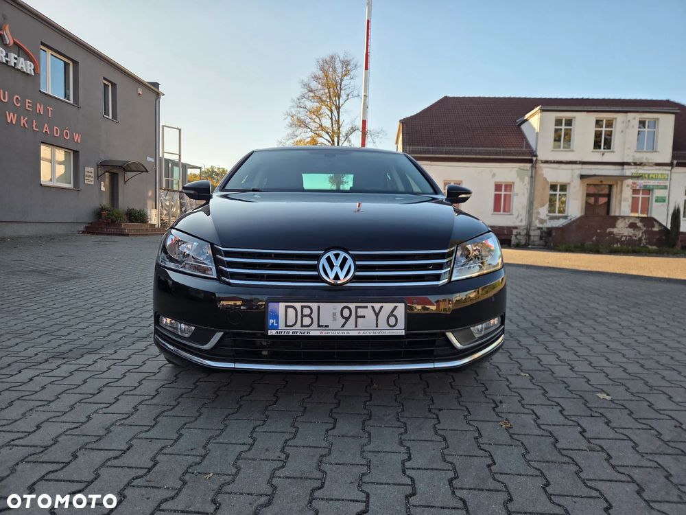 Volkswagen Passat 2.0 TDI DPF Comfortline - 8