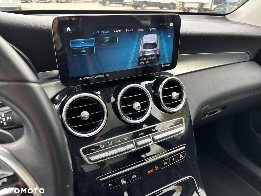 Mercedes-Benz GLC 200 d 4-Matic - 23